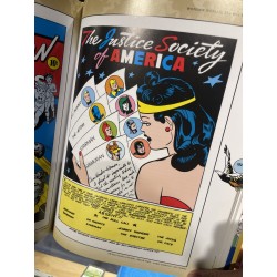 Wonder Woman - The War Year...